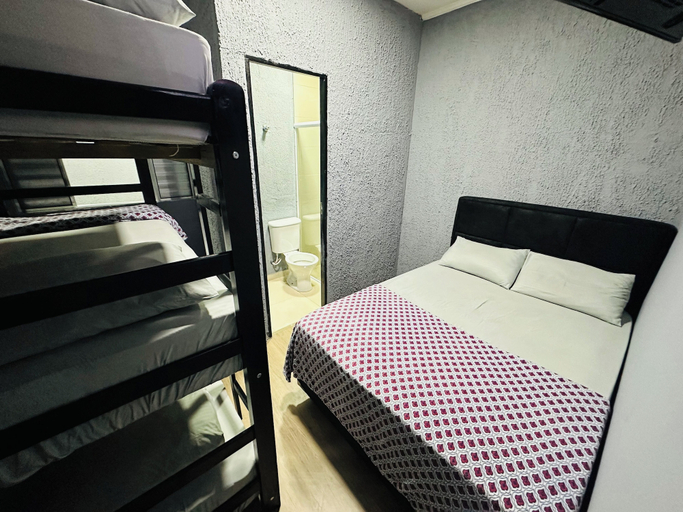 Bedroom 2, On Hostel gru unidade 2 traslado café, Guarulhos