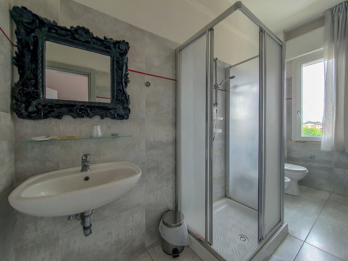 Bathroom, Hotel Coelho, Forli' - Cesena