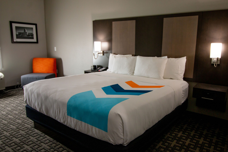 Bedroom 3, Hotel Pryor, Mayes