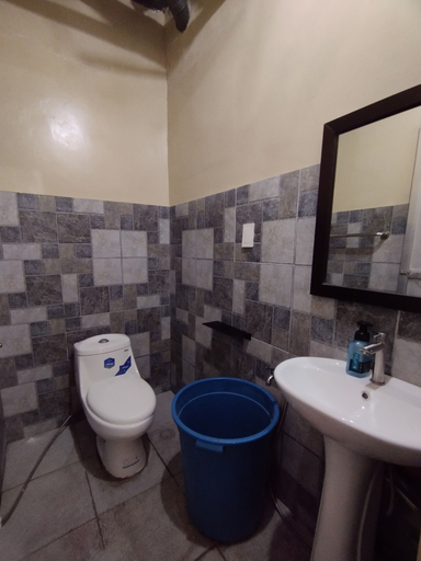 Bathroom 3, TerisitaPlace Otél, Taytay