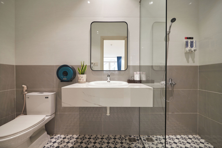Bathroom 3, Bin Bin Hotel 9 - Near Tam Anh Hospital, Ho Chi Minh City