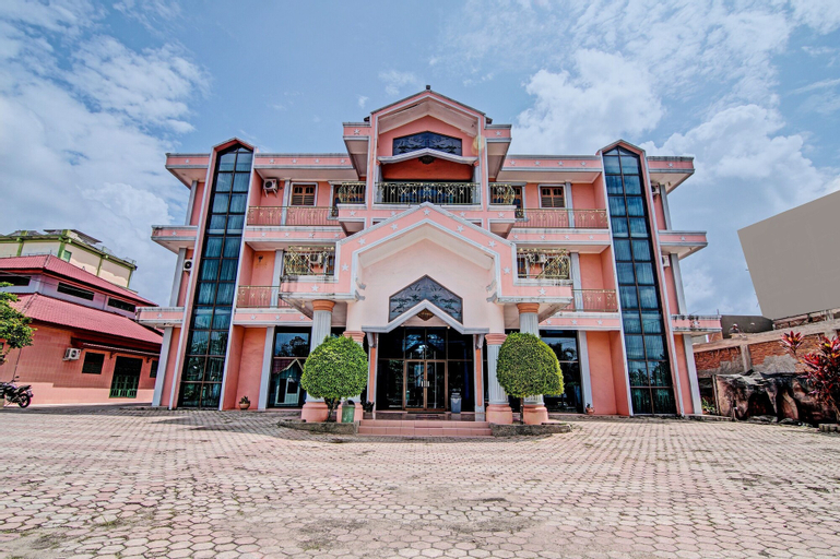 Exterior & Views 2, OYO 92551 Netra Hotel, Kampar
