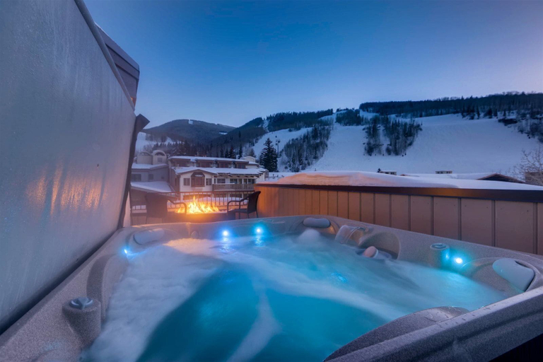 Sport & Beauty, Red Lion Penthouse, Eagle