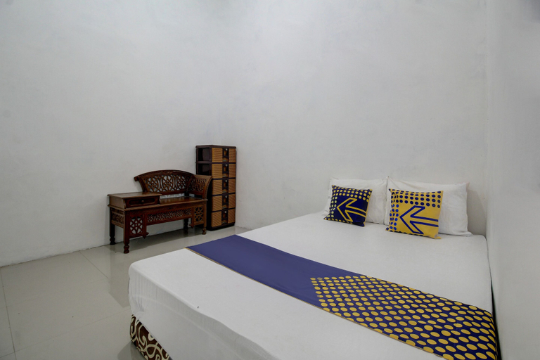 Bedroom 1, Hotel O Alif House Syariah 2, Kediri