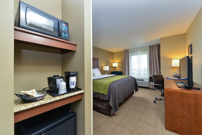 Bedroom 3, Comfort Inn & Suites Avera Southwest, Lincoln