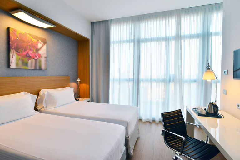 Bedroom 5, Hilton Garden Inn Milan North, Milano
