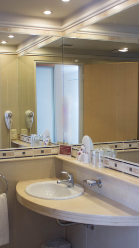 Bathroom 3, Maran Suites & Towers - Hotel & Spa, Paraná
