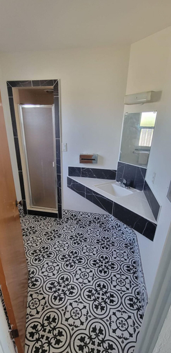Bedroom 5, Wiebe Motel, San Benito