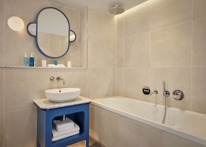 Bathroom 5, art'otel London Battersea Power Station, London