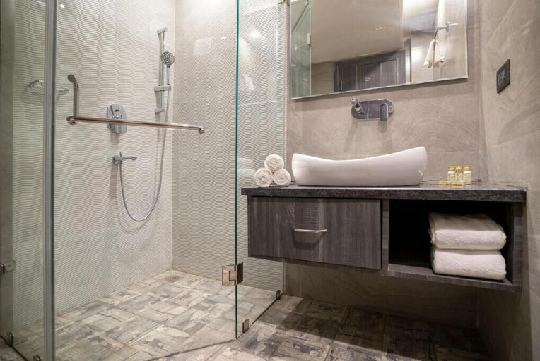 Bathroom 3, The Porto by Lagom, North Goa