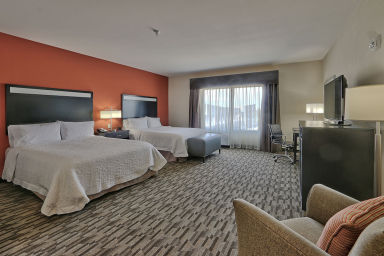Bedroom 4, Hampton Inn & Suites Albuquerque North/I-25, Bernalillo