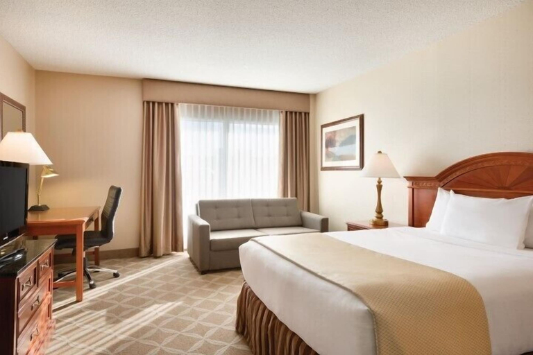 Bedroom 3, Border Inn and Suites Lloydminster, Division No. 10