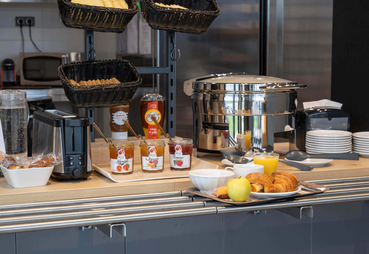 Food & Drinks 5, B&B HOTEL Saint-Geours-De-Maremne Hossegor, Landes