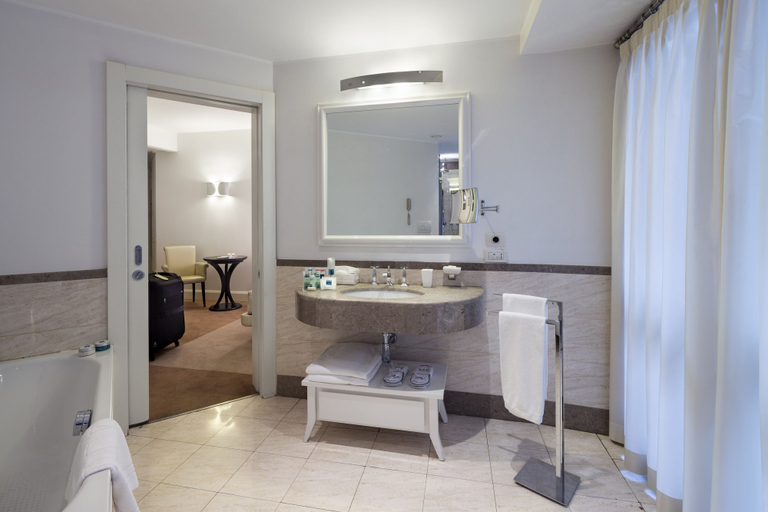 Bathroom 5, Maison Milano | UNA Esperienze, Milano