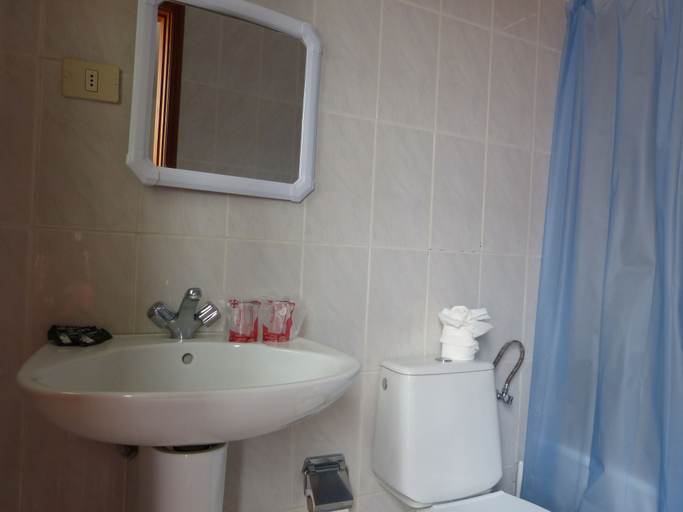 Bathroom 5, Hotel Germán, Santa Cruz de Tenerife