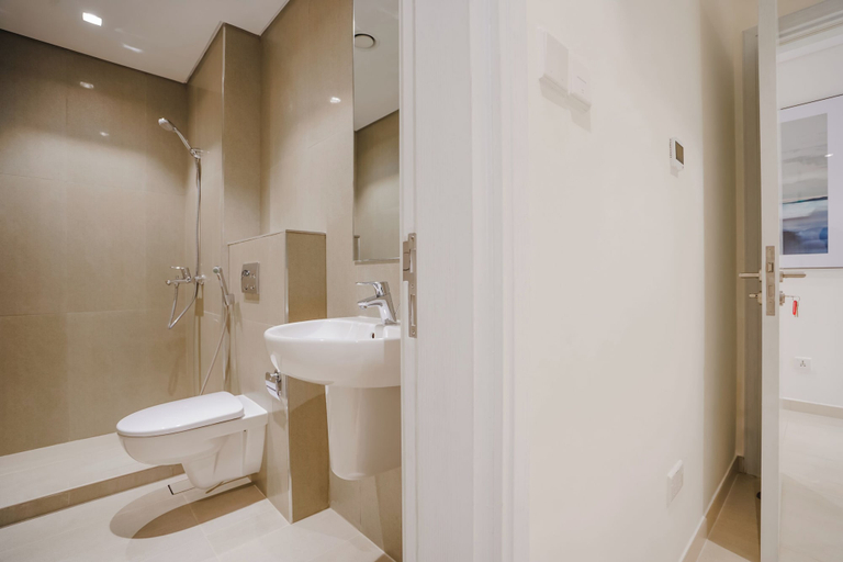 Bathroom 4, Nasma Holiday Homes - The Address Beach