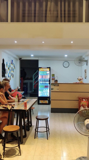 Food & Drinks 3, THE JOYS HOSTEL, District 1