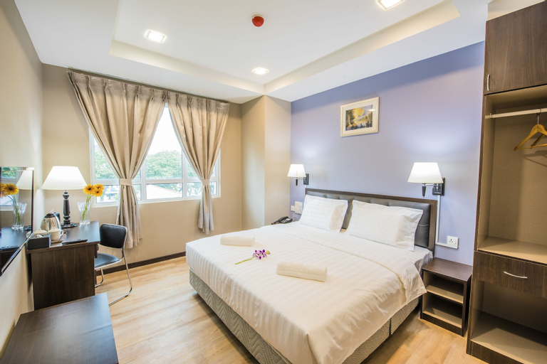 Bedroom 3, InHotel Inanam Kota Kinabalu, Kota Kinabalu