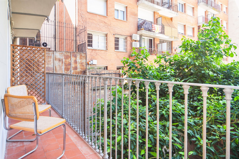 Others 5, Casp Green House, Barcelona
