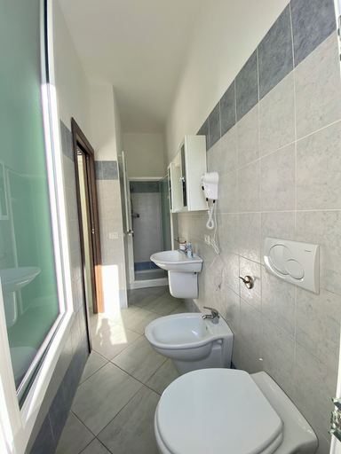 Bathroom 5, B&B Tigrillo, Olbia-Tempio