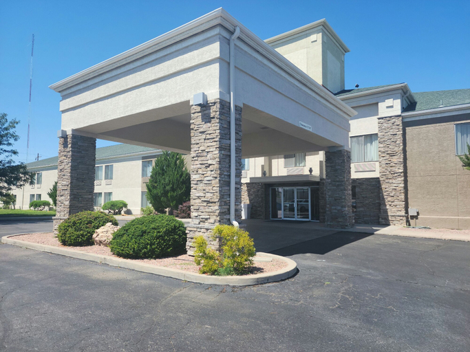 Exterior & Views 1, Holiday Inn Express LA JUNTA by IHG, Otero