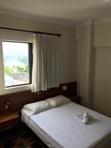 Bedroom 2, ACOMODARE HOTEL, Tubarão
