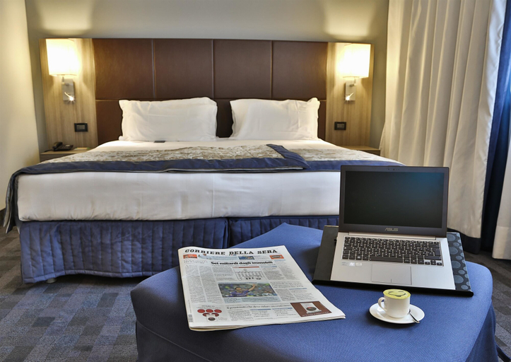 Bedroom 3, Best Western Plus BorgoLecco Hotel, Monza and Brianza