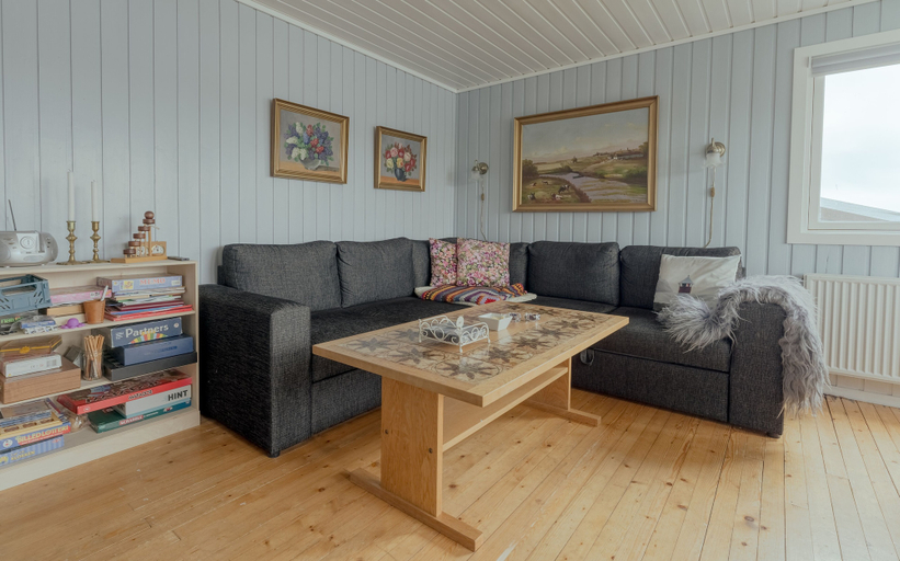 Others 5, Cozy 2-Bedroom House With A Fantastic View, Kvívík
