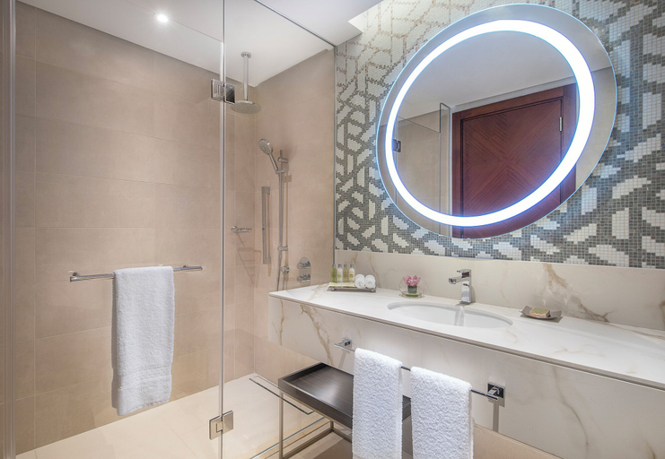 Bathroom 4, The Townhouses The Pearl, Doha