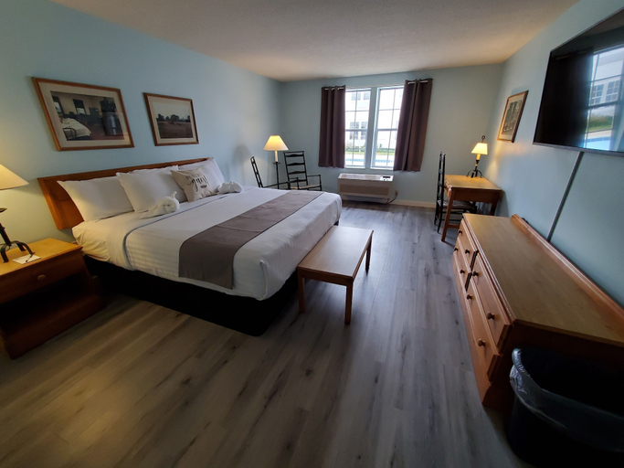 Bedroom 4, Amish Inn, Elkhart
