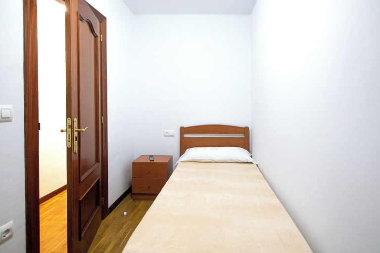 Bedroom 3, Yani's hospedaje, Asturias