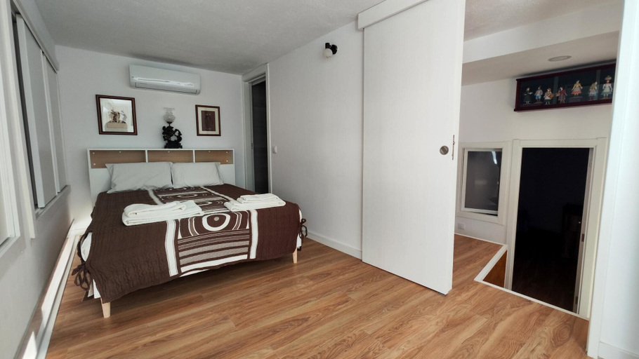 Others 2, T3 Center of Albufeira With Swimming Pool by Rentals in Algarve, Albufeira