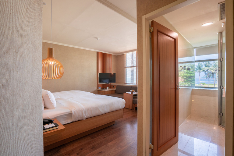 Bedroom 4, Sizihwan Sunset Beach Resort, Kaohsiung