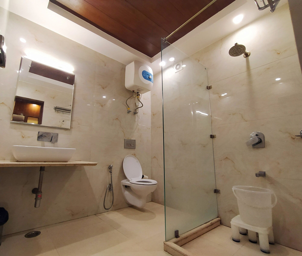 Bathroom 4, The Kenilworth Mussoorie by Stotrak, Dehradun