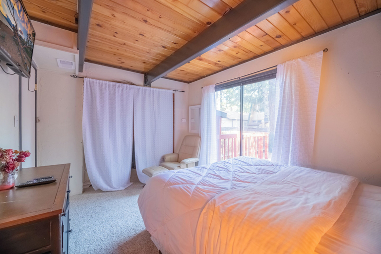 Bedroom 2, A-Frame Delight, San Bernardino