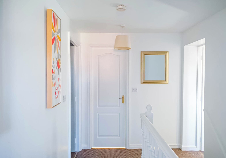 Others 5, Airport Lounge - 3Bed 6 Persons, Manchester