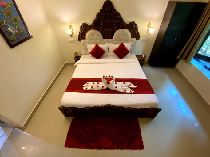 Bedroom 2, Lohagarh Corbett Resort, Nainital