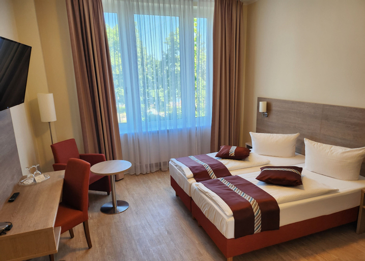 Bedroom 6