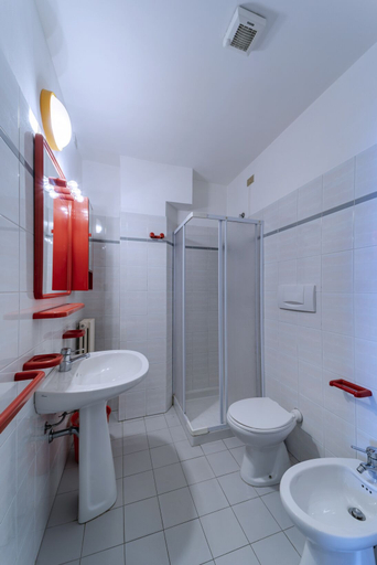 Bathroom 5, Dolcemare, Ascoli Piceno