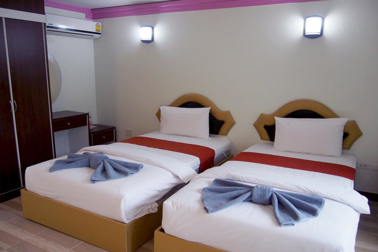 Bedroom 3, Laketerrace Resort, Langu