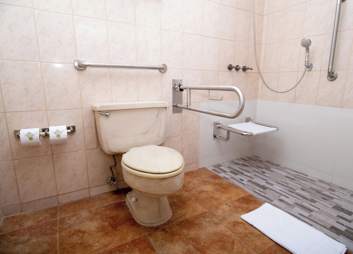 Bathroom 5, La Quinta by Wyndham Quito, Quito
