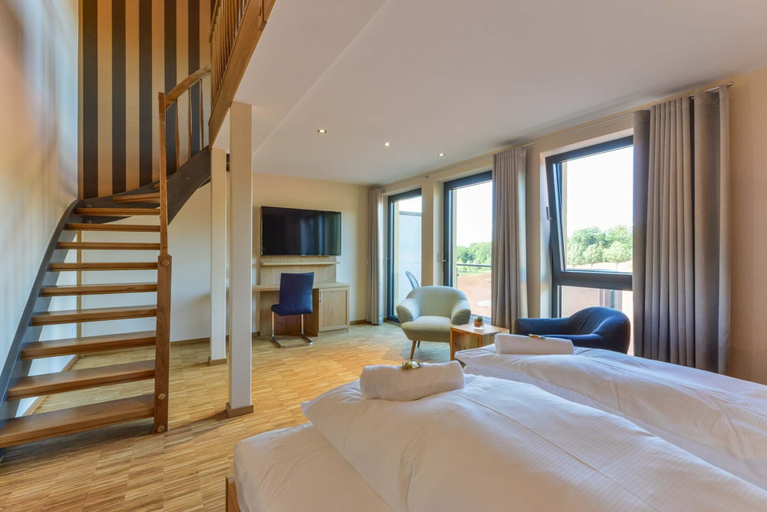 Bedroom 3, Hotel & Golfrestaurant Gut Wissmannshof, Göttingen