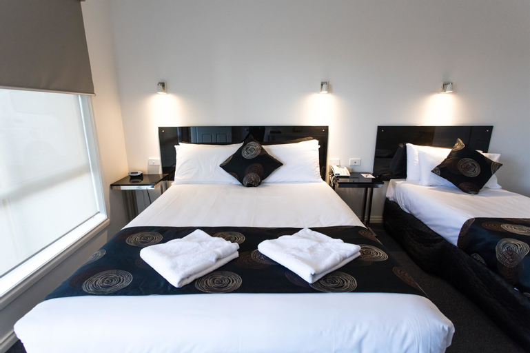 Bedroom 25
