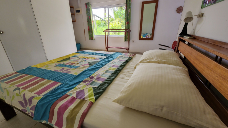 Bedroom 3, Sutopia Holiday Resort, Meerzorg