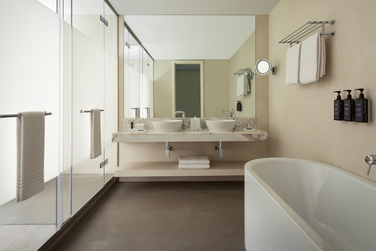 Bathroom 4, Sheraton Baku Intourist, Baku