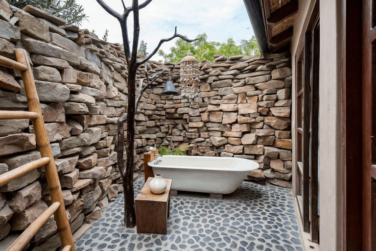 Bathroom 4, KiChic, Talara