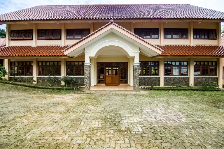 Exterior & Views 1, Hotel O Wisma Langen Werdhasih, Semarang