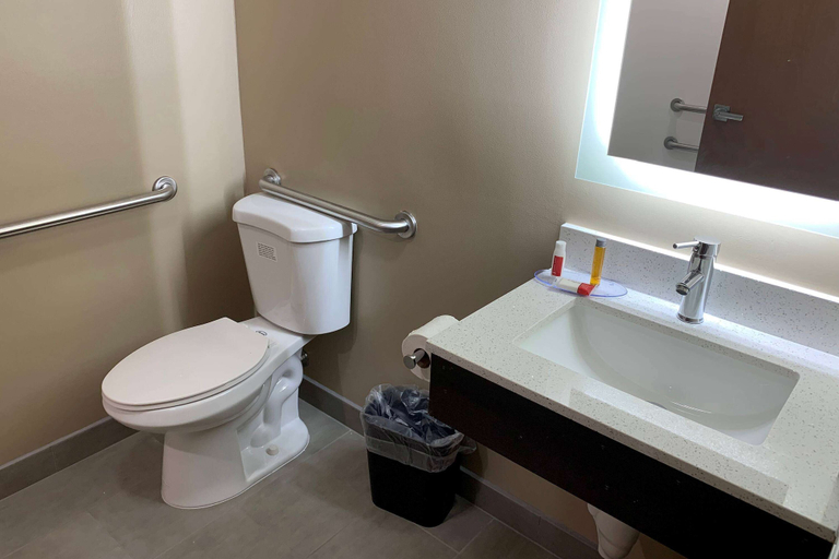 Bathroom 4, Super 8 by Wyndham Joliet, Will