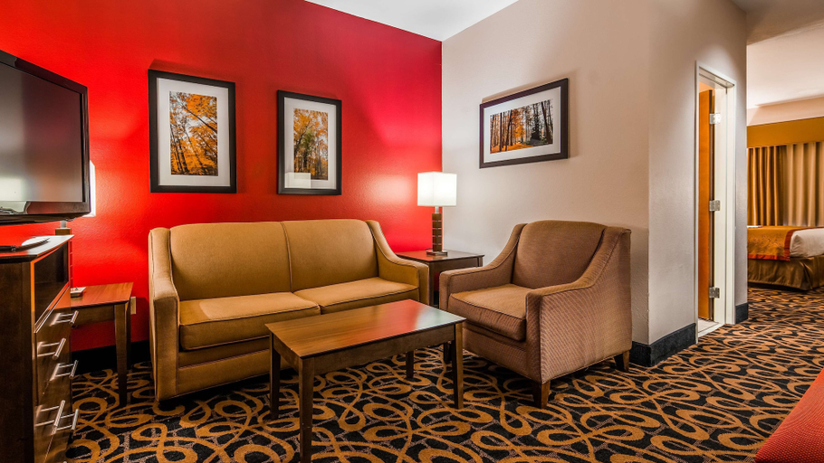 Others 5, Best Western Plus Brandywine Inn & Suites, White