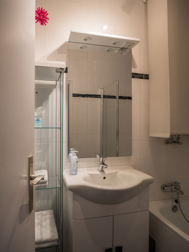 Bathroom 4, Ferienhaus bei Wien, Korneuburg